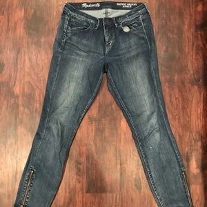 Madewell jeans size 29 with zip detail